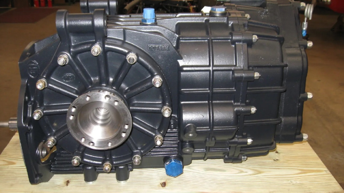 Image 1 of 1, of the Hewland L.G. 500 Transaxle for sale on MotorsportAds.