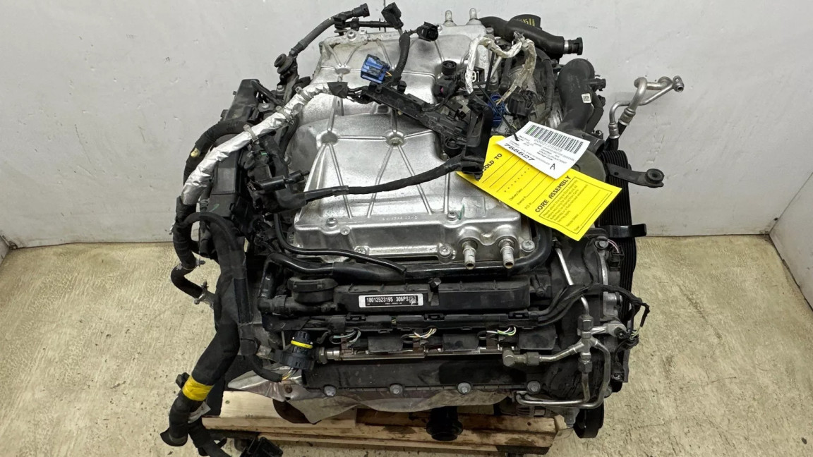 Image 1 of 1, of the 2018 - 2019 RANGE ROVER VELAR L560 OEM 3.0L AWD SUPERCHARGER V-6 ENGINE MOTOR for sale on MotorsportAds.