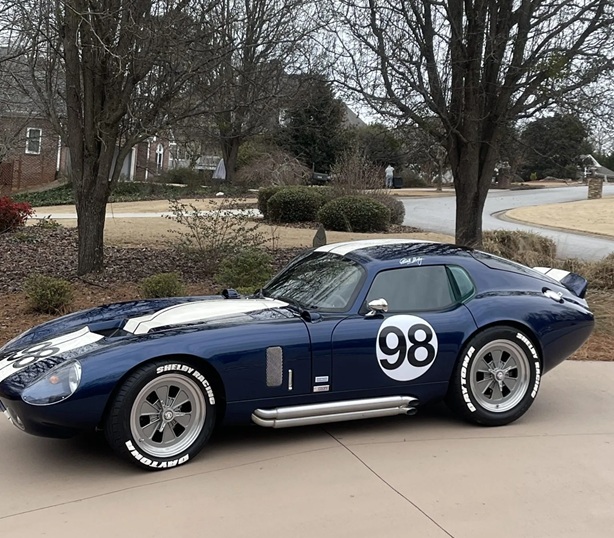 Image 2 of 10, of the 2005 replica Shelby Superformance Daytona Coupe for sale on MotorsportAds.