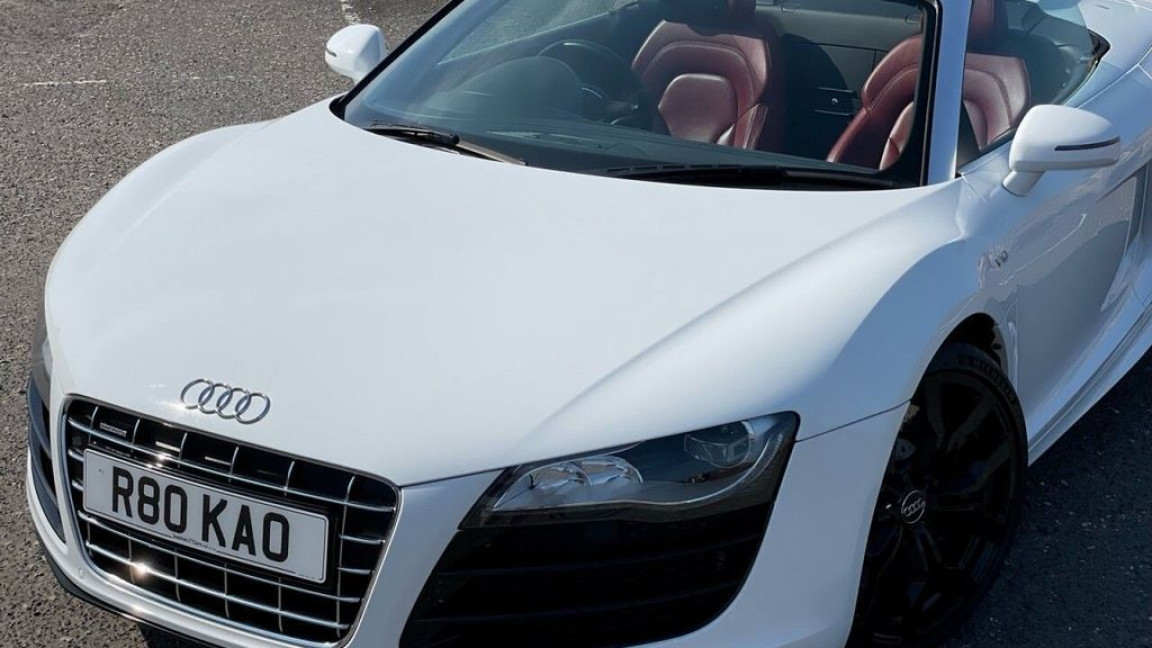 Image 20 of 48, of the 2011 Audi R8 Spyder 5.2 V10 Quattro for sale on MotorsportAds.