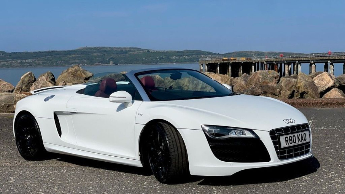 Image 29 of 48, of the 2011 Audi R8 Spyder 5.2 V10 Quattro for sale on MotorsportAds.