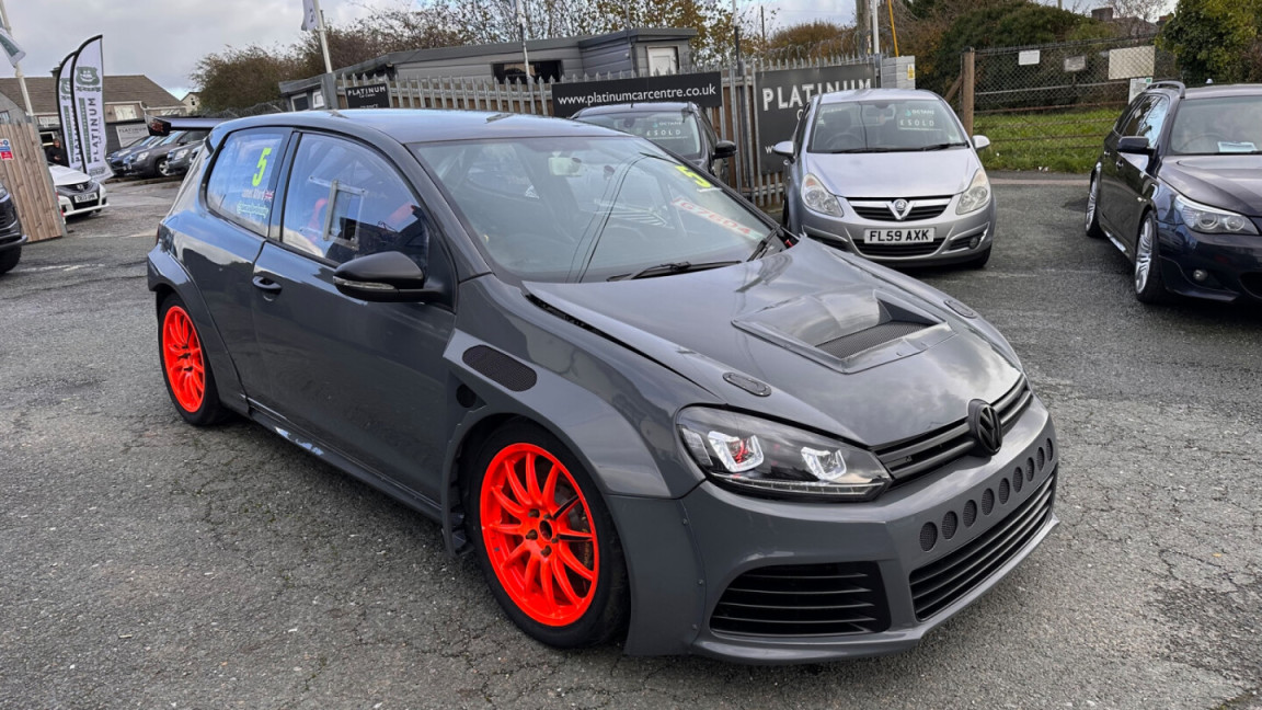 Image 2 of 11, of the Volkswagen Golf GTI CUp Car Mark 6  for sale on MotorsportAds.