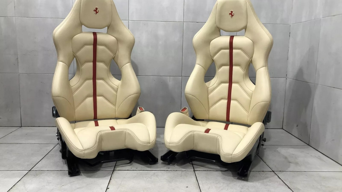 Image 1 of 1, of the CREMA L OEM FERRARI 458 SPECIALE 488 430 SCUDERIA SPORT CARBON BUCKET SEATS SET for sale on MotorsportAds.